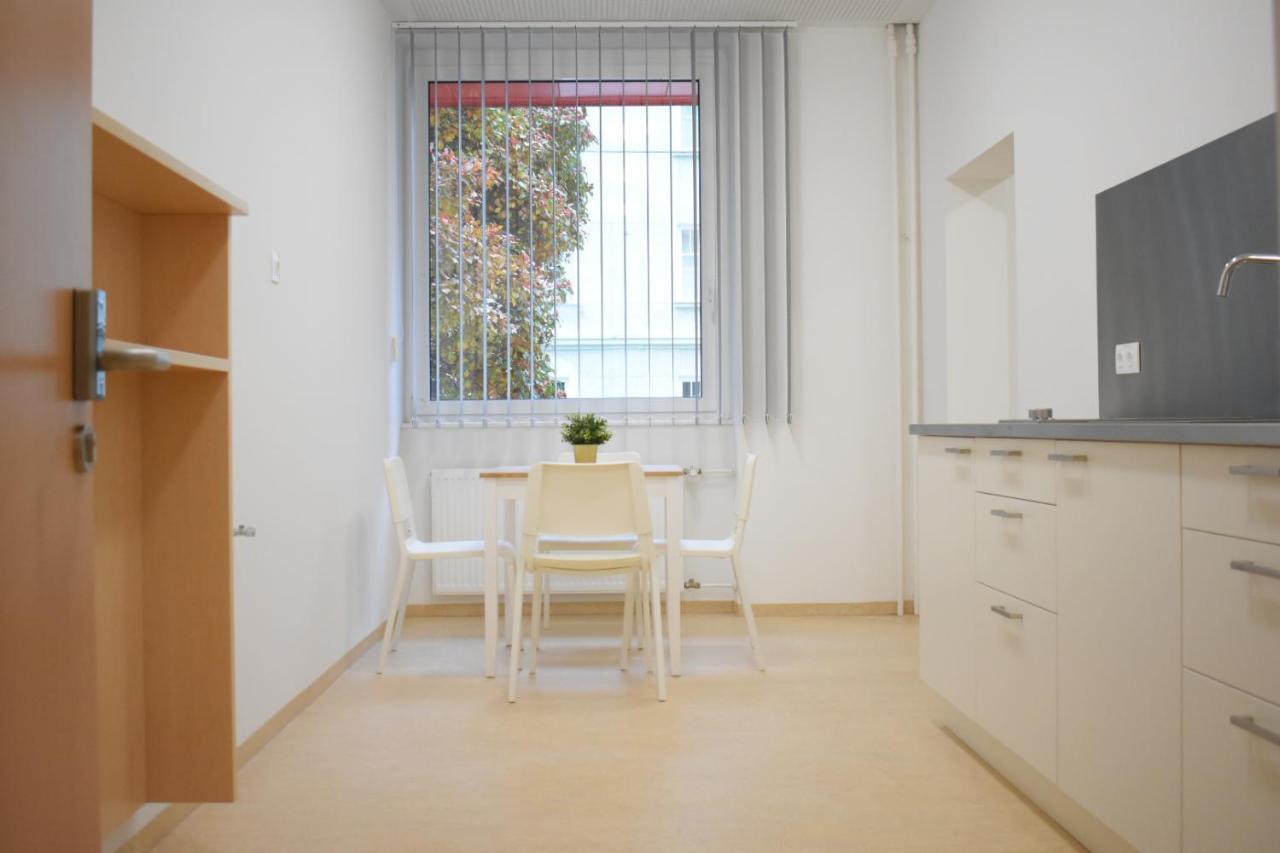 Sovea Hotel - City Λιντς Εξωτερικό φωτογραφία